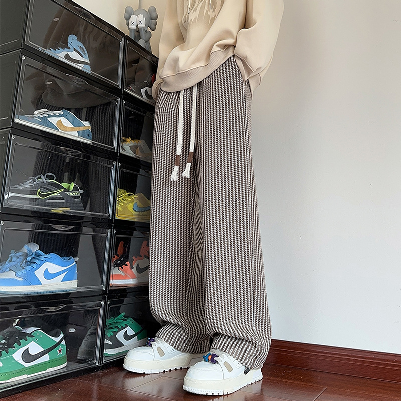 XAVIERA – Modern Striped Sweatpants