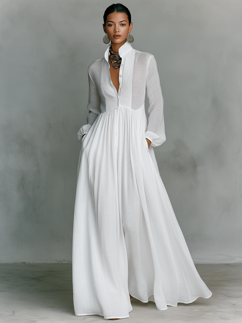Minimalistisches Maxikleid aus Baumwolle und Leinen mit Patchwork, Stehkragen und langen Ärmeln