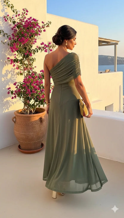 Uma - Abito lungo fluido dal design elegante